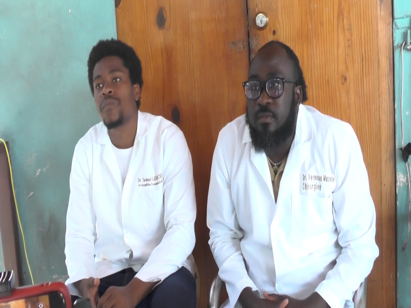 Les résidents de l’HUEH exigent la libération de Junior Daris et d’Emmanuel Joseph